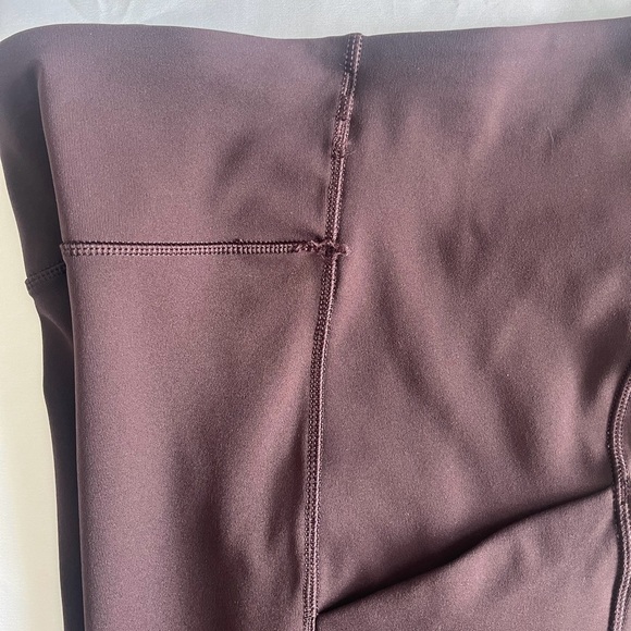 Lululemon Speed Up Crop (21") - Size 6 Pelt - Picture 12 of 12